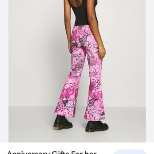 Jaded London fitted flares in 90s print graffiti size 4